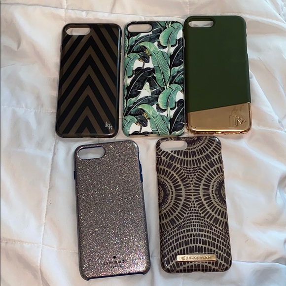 Kendall & Kylie Accessories - PHONE CASES Kendall & Kylie Accessories - PHONE CASES